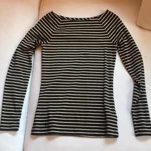 Wide shoulder Ralph Lauren top